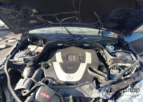 2010 Mercedes-Benz E 350 4Matic из США, поврежденный, VIN WDDHF8HBXAA123750